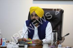 Read more about the article ਮੰਤਰੀ ਮੰਡਲ ਵੱਲੋਂ 24 ਜੂਨ ਤੋਂ ਪੰਜਾਬ ਵਿਧਾਨ ਸਭਾ ਦਾ ਬਜਟ ਇਜਲਾਸ ਸੱਦਣ ਦੀ ਸਿਫਾਰਸ਼