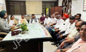 Read more about the article ਵਿਧਾਇਕ ਰਮਨ ਅਰੋੜਾ ਨੇ ਸ਼ੀਤਲ ਅੰਗੁਰਾਲ ਦੀ ਗਲਤਫਹਿਮੀ ਦੂਰ ਕਰਕੇ ਮਹਿਲਾ ਸੁਪਰਡੈਂਟ ਨੂੰ ਹਟਾਇਆ, ਯੂਨੀਅਨ ਜਨਤਕ ਛੁੱਟੀ ‘ਤੇ ਨਹੀਂ ਜਾਵੇਗੀ