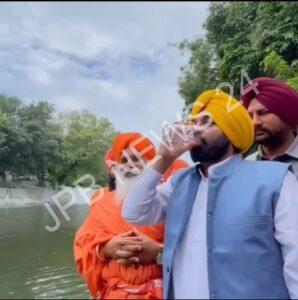 Read more about the article ਪਵਿੱਤਰ ਕਾਲੀ ਵੇਈਂ ਦੀ ਕਾਰ ਸੇਵਾ ਦੀ 22ਵੀਂ ਵਰ੍ਹੇਗੰਢ ਮੌਕੇ ਤੇ ਪੁਹੰਚੇ ਪੰਜਾਬ ਦੇ ਮੁੱਖ ਮੰਤਰੀ ਭਗਵੰਤ ਮਾਨ