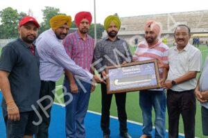 Read more about the article ਸੁਰਜੀਤ ਹਾਕੀ ਸਟੇਡੀਅਮ ਦੀ ਨੁਹਾਰ ਜਲਦ ਬਦਲੇਗੀ : ਡੀ.ਸੀ. ਜਸਪ੍ਰੀਤ