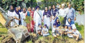 Read more about the article ਗੁਰੂ ਤੇਗ ਬਹਾਦਰ ਪਬਲਿਕ ਸਕੂਲ ਹਜ਼ਾਰਾ ਦੇ ਬੱਚਿਆਂ ਨੇ 300 ਤੋਂ ਵੱਧ ਬੂਟੇ ਲਾਏ
