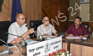 Read more about the article ਵੋਟਰ ਕਾਰਡ ਨੂੰ ਆਧਾਰ ਕਾਰਡ ਨਾਲ ਲਿੰਕ ਕਰਨ ਲਈ ਪੋਲਿੰਗ ਬੂਥਾਂ ’ਤੇ ਲਗਾਏ ਜਾਣਗੇ ਵਿਸ਼ੇਸ਼ ਕੈਂਪ : ਜ਼ਿਲ੍ਹਾ ਚੋਣ ਅਫ਼ਸਰ