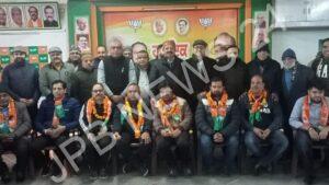 Read more about the article समाज सेवक योगेश मल्होत्रा की साथिओं समेत भाजपा में घर वापसी : सुशील शर्मा