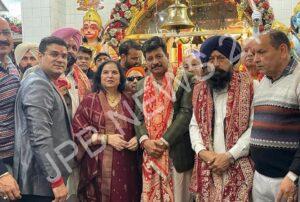 Read more about the article राजेश्वरी धाम देवी राजरानी वैष्णो मन्दिर में 54वें शिलान्यास दिवस पर करवाया विशाल जागरण