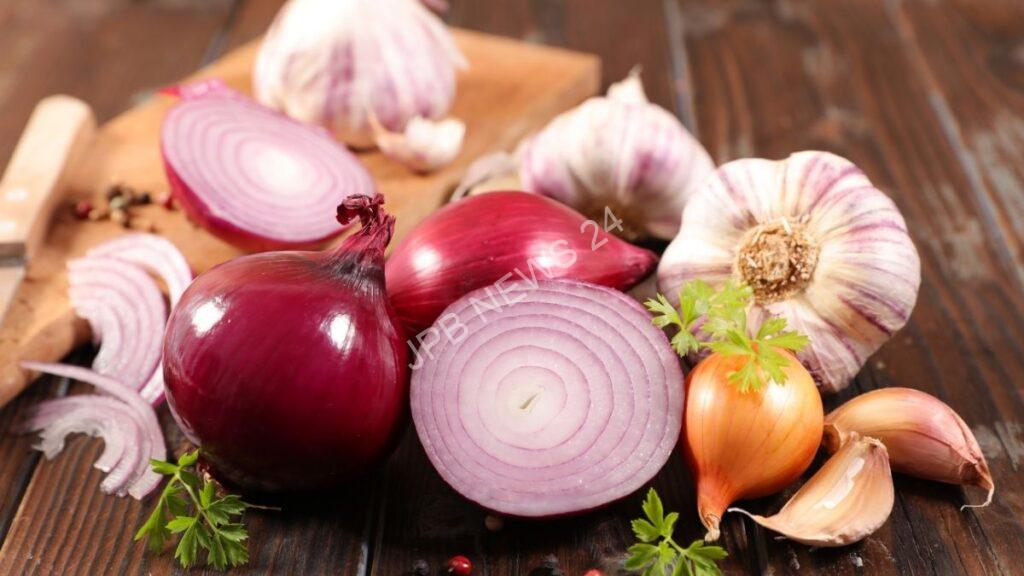 जानिए नवरात्रि में प्याज लहसुन ना खाने के पीछे क्या है मान्यता - Know the belief behind not eating onion and garlic during navratri