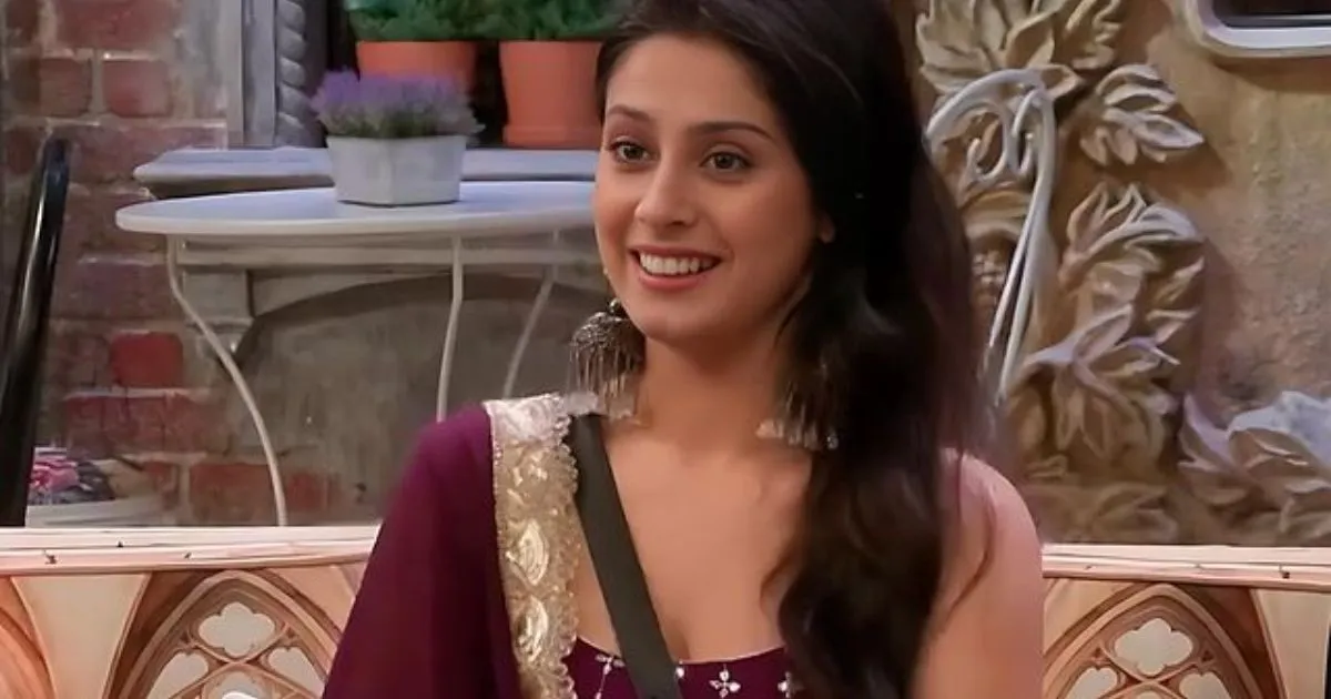 Read more about the article बिग बॉस 17 से बाहर हुईं ईशा मालवीय, फैंस ने जताई निराशा – Isha malviya exits bigg boss 17, Fans express disappointment