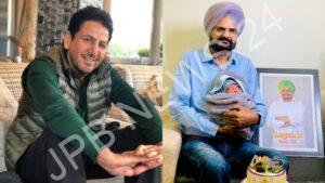 Read more about the article गुरदास मान ने दिवंगत सिद्धू मूसेवाला के परिवार से मुलाकात की, माता-पिता को इस बच्चे से सांत्वना मिली है। Gurdas mann meets late sidhu moosewala’s family, Parents have found solace in this child