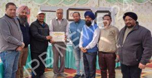 Read more about the article ਪੰਜਾਬ ਪ੍ਰੈੱਸ ਕਲੱਬ ਜਲੰਧਰ ਵਿਚ ਦੋ ਰੋਜ਼ਾ ਫੋਟੋ ਤੇ ਕਲਾ ਪ੍ਰਦਰਸ਼ਨੀ ਸਫ਼ਲਤਾ ਨਾਲ ਮੁਕੰਮਲ ਦੂਜੇ ਦਿਨ ਵੱਖ-ਵੱਖ ਖੇਤਰ ਨਾਲ ਜੁੜੀਆਂ ਅਹਿਮ ਹਸਤੀਆਂ ਅਤੇ ਵਿਦਿਆਰਥੀਆਂ ਨੇ ਦਿਖਾਈ ਦਿਲਚਸਪੀ