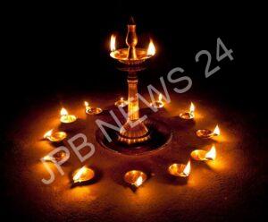 Read more about the article जानिए पूजा में कलावे से दिया जलाने के महत्व के बारे में। Know about the importance of lighting a lamp with kalave in puja