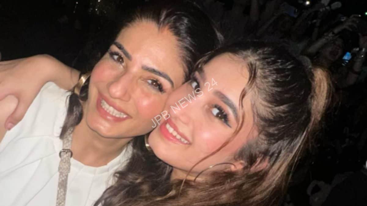 You are currently viewing रवीना टंडन ने सिंगापुर में टेलर स्विफ्ट कॉन्सर्ट में बेटी राशा के साथ अपनी एक झलक साझा की – Raveena tandon shares a glimpse of herself with daughter rasha at taylor swift concert in singapore