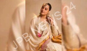 Read more about the article सोनाक्षी सिन्हा ने शेयर की अपनी ‘सोनामुंडी’ थीम वाली बैचलरेट पार्टी की तस्वीरें, फैन्स ने की तारीफ – Sonakshi sinha shares pictures from her ‘sonamundi’ themed bachelorette party, fans praise her