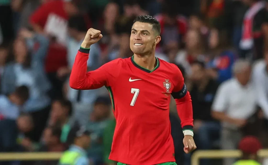 तनावपूर्ण यूरो 2024 शूटआउट में रोनाल्डो का दर्द, आंसू और जीत का जश्न - Ronaldo pain, tears and victory celebration in tense euro 2024 shootout