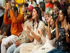 Read more about the article अनुष्का शर्मा और विराट कोहली के कीर्तन में शामिल होने की तस्वीरें वायरल, सोशल मीडिया पर मिली-जुली प्रतिक्रियाएं – Anushka sharma and virat kohli participation in kirtan went viral, got mixed reactions on social media