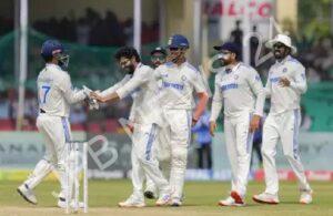 Read more about the article भारत ने बांग्लादेश को 146 रनों पर समेटा, जीत के लिए 95 रनों का लक्ष्य – India bowled out bangladesh for 146 runs, setting a target of 95 runs to win