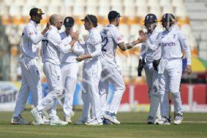 Read more about the article इंग्लैंड ने मुल्तान में पाकिस्तान को हराकर दर्ज की ऐतिहासिक टेस्ट जीत, WTC में मिली बड़ी बढ़त – England beat pakistan in multan to register historic test win, big lead in WTC