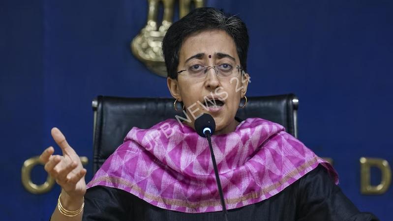 आतिशी: प्रधानमंत्री मोदी को किसानों से संवाद करना चाहिए, उपदेश नहीं - Atishi: Prime minister modi should communicate with the farmers, not preach