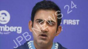 Read more about the article गौतम गंभीर और मनोज तिवारी के बीच तनातनी, तिवारी ने लगाए गंभीर आरोप – Tension between gautam gambhir and manoj tiwari, Tiwari made serious allegations