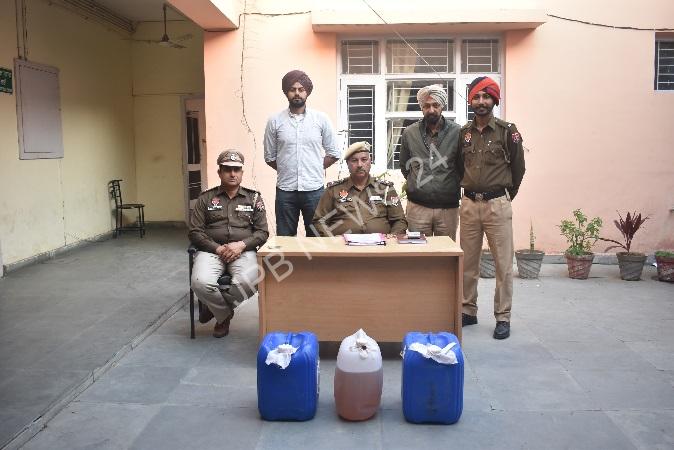 Jalandhar commissionerate police took action against illegal liquor racket, 15 boxes of liquor seized