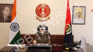 Read more about the article जालंधर को नशा मुक्त बनाने के लिए कमर कसें: पुलिस कमिश्नर ने अधिकारियों को दिए निर्देश – Gear up to make jalandhar drug free: Police commissioner gives instructions to officers