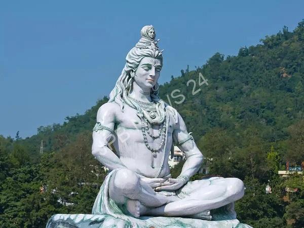 Read more about the article जानें मासिक शिवरात्रि मई 2025 व्रत की तिथि, पूजा विधि, शुभ मुहूर्त और आवश्यक सामग्री के बारे में  – Know about masik shivratri may 2025 fast date, puja method, auspicious time and necessary materials