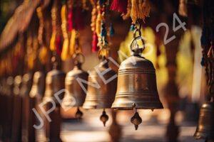 Read more about the article पूजा के समय मंदिर में घंटी क्यों बजाई जाती है? जानिए इसके पीछे का कारण –  Why is the bell rung in the temple during worship? Know the reason behind it