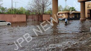 Read more about the article दिल्ली में बारिश से जलभराव, आम आदमी पार्टी ने भाजपा नीत सरकार पर साधा निशाना – Waterlogging in delhi due to rain, Aam aadmi party targets BJP led government