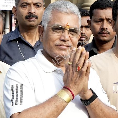 Read more about the article राहुल गांधी विपक्ष के नेता के तौर पर कर सकते हैं विशेष संसद सत्र की मांग: दिलीप घोष – Rahul gandhi as the leader of the opposition can demand a special parliament session: Dilip ghosh