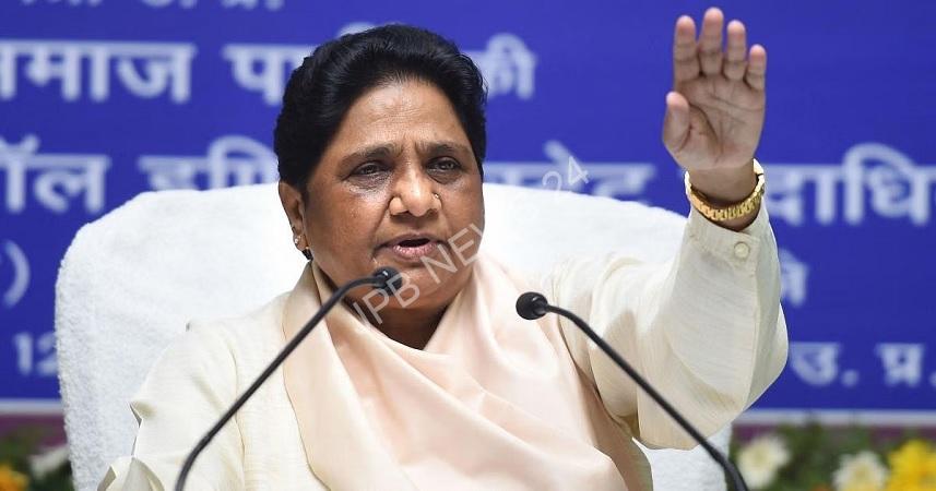 Read more about the article मायावती ने कर्नल कुरैशी पर टिप्पणी की कड़ी निंदा की, कांग्रेस ने मध्य प्रदेश के मंत्री को हटाने की मांग की – Mayawati strongly condemns remarks on col qureshi, Congress demands removal of MP minister