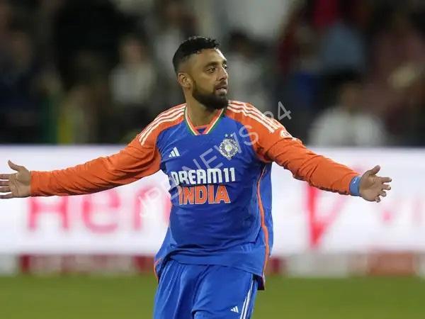 Read more about the article 600 रुपये प्रतिदिन से लेकर टीम इंडिया तक, आर्किटेक्ट वरुण चक्रवर्ती जिसने अपने सपने को डिजाइन किया – From rs 600 a day to team india, architect varun chakravarthy the who designed his dream