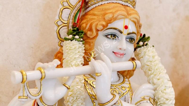 Read more about the article जानिए श्री कृष्ण जन्माष्टमी 2025 की सही तिथि और पूजा के शुभ मुहूर्त के बारे में – Know about the exact date of shri krishna janmashtami 2025 and the auspicious time of worship