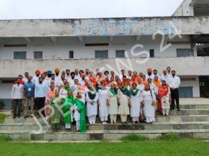 Read more about the article ਡਾ. ਅਸ਼ਵਨੀ ਭੱਲਾ ਨੇ ਸਰਕਾਰੀ ਕਾਲਜ ਗੁਰਦਾਸਪੁਰ ਵਿੱਚ ਲਹਿਰਾਇਆ ਕੌਮੀ ਝੰਡਾ