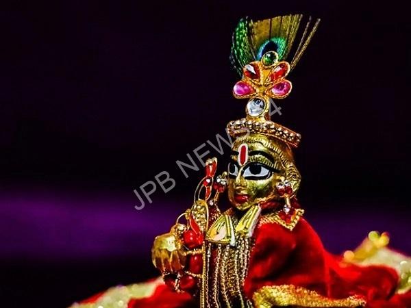 Read more about the article श्रीकृष्ण जन्माष्टमी पूजा के लिए जरूरी सामान, जानें क्या-क्या रखना है तैयार – Things required for shri krishna janmashtami puja, know what to keep ready