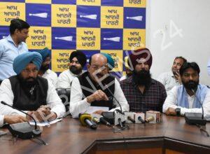 Read more about the article गरीब लोगों की रोटी पर डाका किसी भी कीमत पर बर्दाश्त नहीं किया जाएगा: मोहिंदर भगत – Robbery of poor people bread will not be tolerated at any cost: Mohinder bhagat