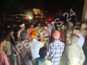 Read more about the article डिप्टी कमिश्नर ने देर रात राहत केंद्रों का किया दौरा