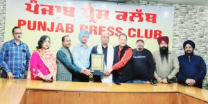 ਡੀ.ਆਈ.ਜੀ. ਨਵੀਨ ਸਿੰਗਲਾ ਵਲੋਂ ਪੰਜਾਬ ਪ੍ਰੈੱਸ ਕਲੱਬ ਜਲੰਧਰ ਦਾ ਵਿਸ਼ੇਸ਼ ਦੌਰਾ