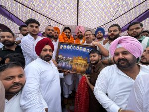 जालंधर में पंजाब यूथ कांग्रेस प्रधान शुभम शर्मा का भव्य स्वागत, हनी जोशी व लक्की संधू ने समर्थकों संग किया अभिनंदन