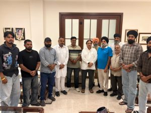 ਰਾਮਾਮੰਡੀ-ਲੱਦੇਵਾਲੀ ਦੇ ਪ੍ਰਮੁੱਖ ਆਗੂਆਂ ਅਤੇ ਇਲਾਕਾ ਨਿਵਾਸੀਆਂ ਨੇ ਰਾਕੇਸ਼ ਰਾਠੌਰ ਨਾਲ ਕੀਤੀ ਮੁਲਾਕਾਤ